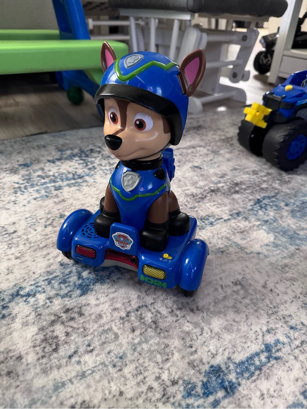Paw Patrol Blue Chase Ride-On Figure with Green Accents